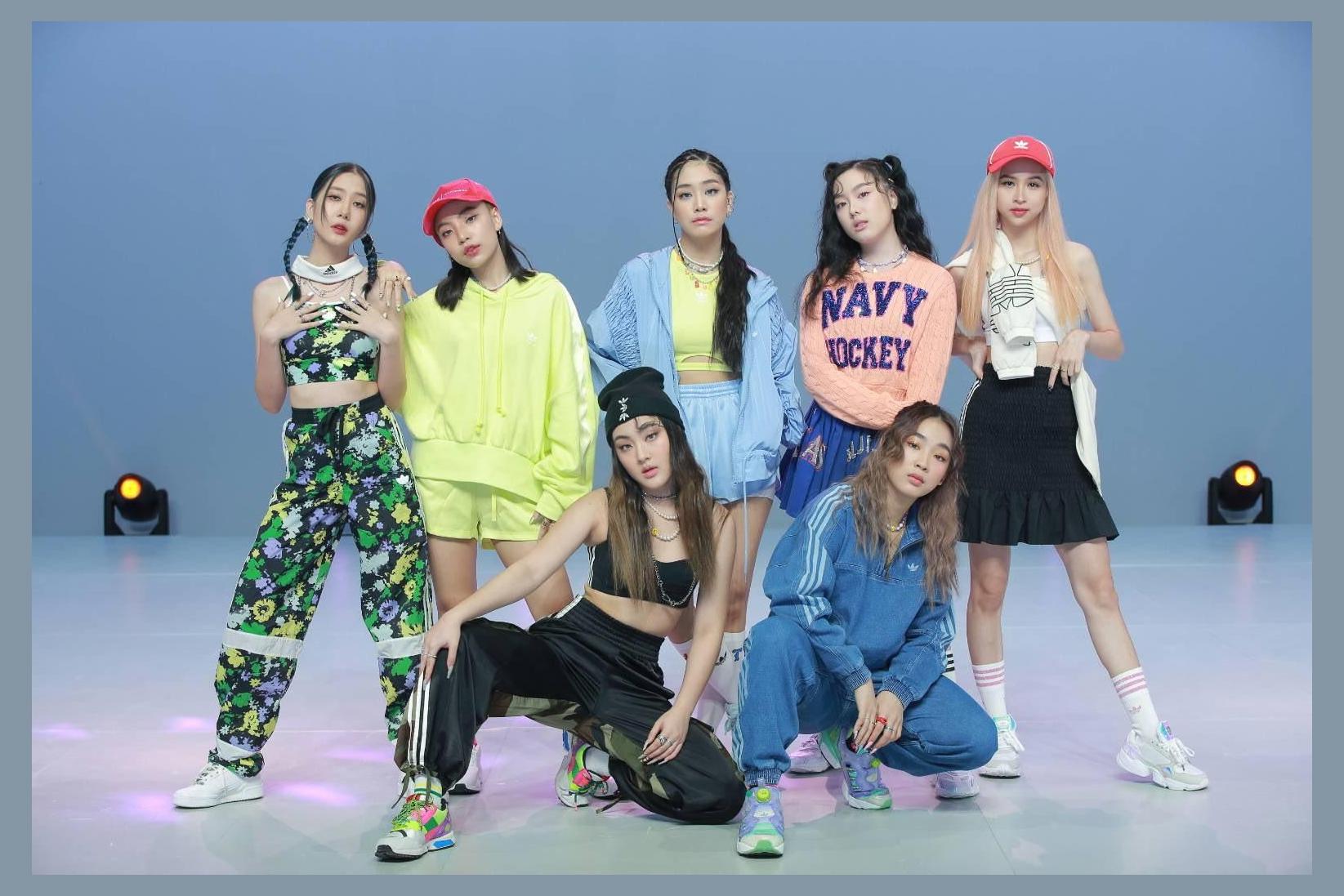 4EVE photo 1