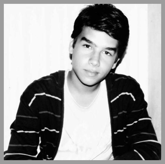 Alan Mello photo 1
