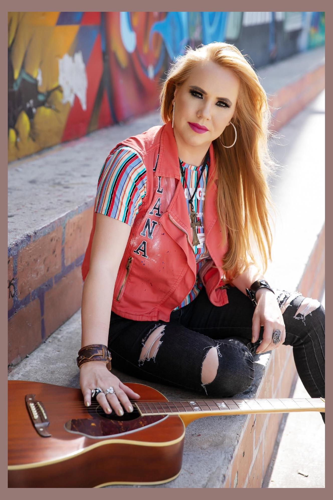 Alana Roza photo 1