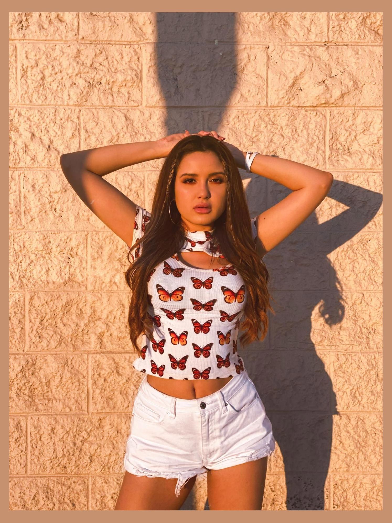Alexia Anne photo 1