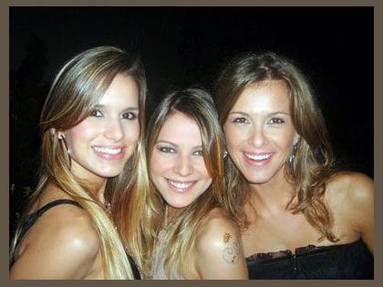 B'ellas photo 1