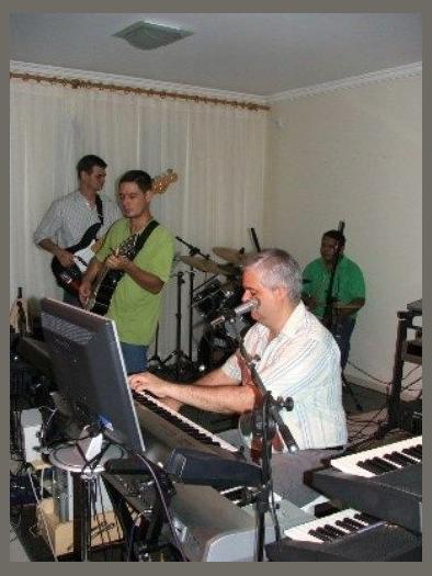 Banda Alma photo 1