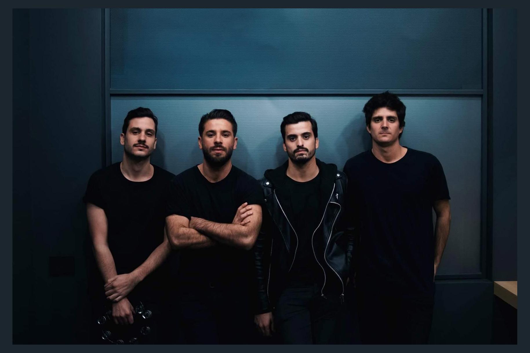 Banda Blazer photo 1