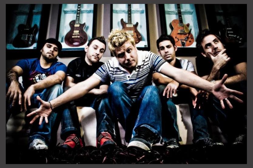 Banda Pipeline photo 1