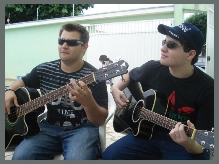 Banda The Reason photo 1