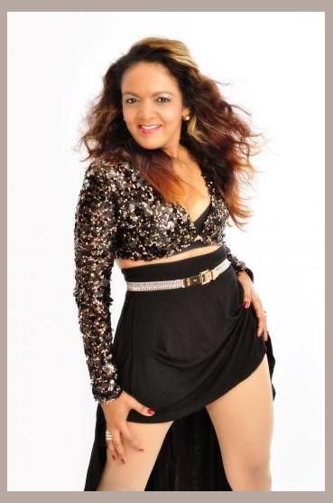 Beth Dias photo 1