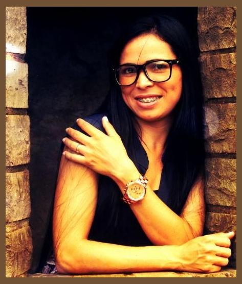 Camilla Fernandes photo 1