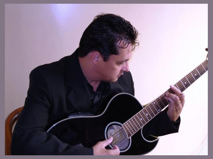 Cantor Gospel Leonidio Moreira photo 1