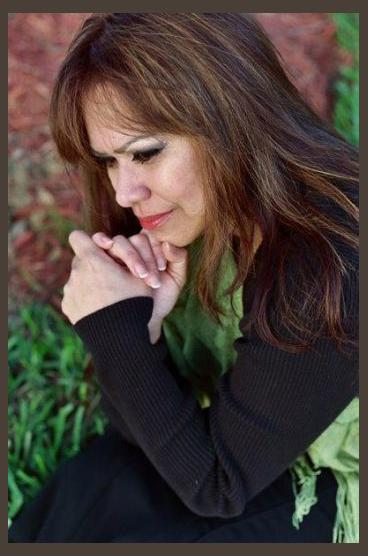 Cantora Andrea Fonseca photo 1