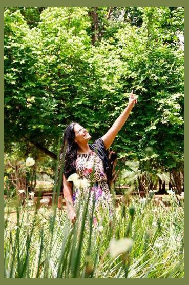 Cantora Carla alves photo 1