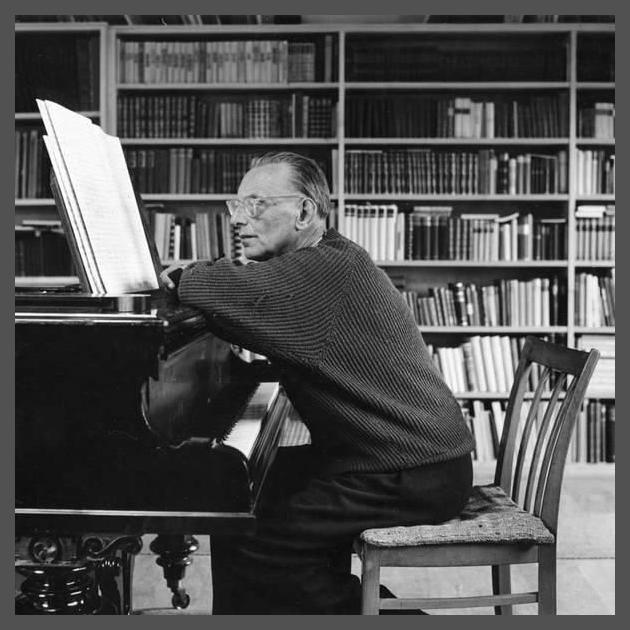 Carl Orff photo 1