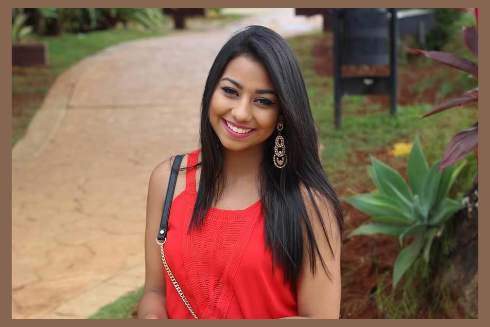 Caroline Vaz photo 1