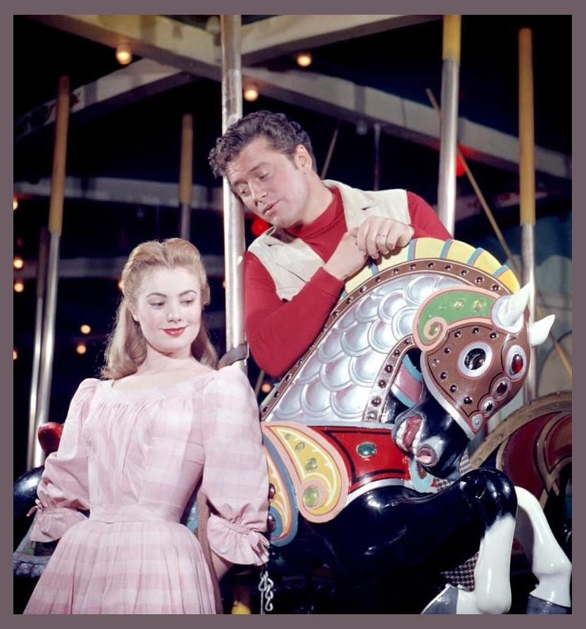 Carousel (musical) photo 1