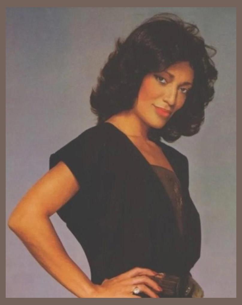 Carrie Lucas photo 1