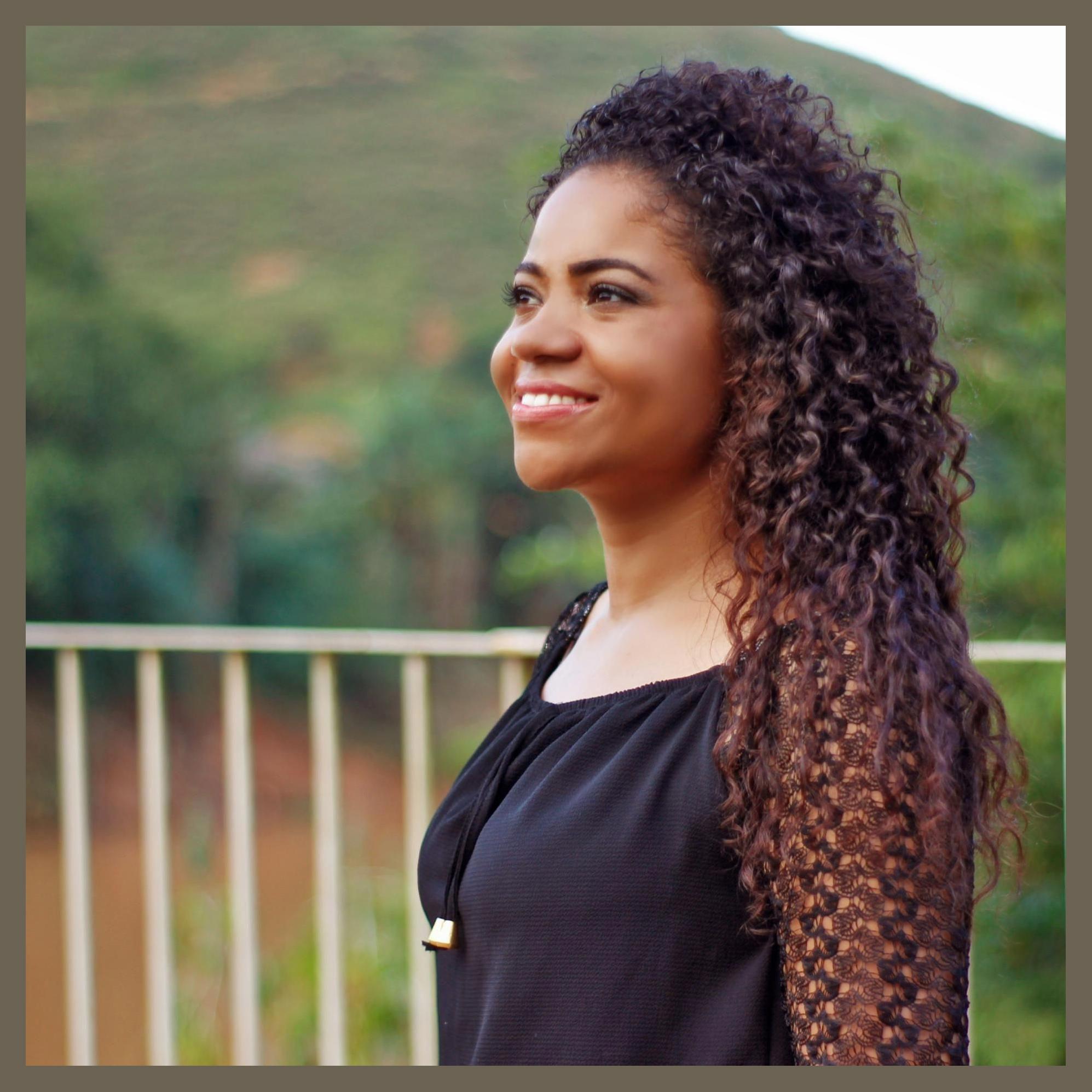 Cassy Oliveira photo 1