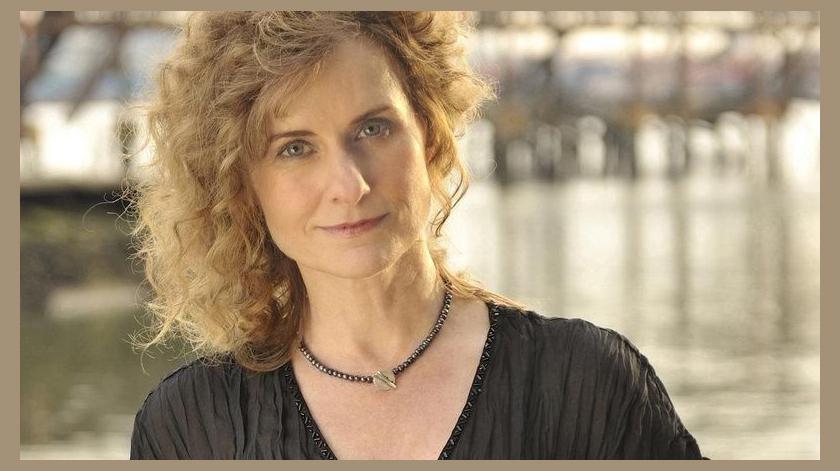 Cathie Ryan photo 1