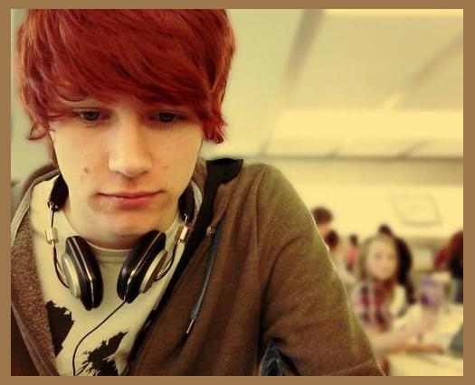 Charlie McDonnell photo 1