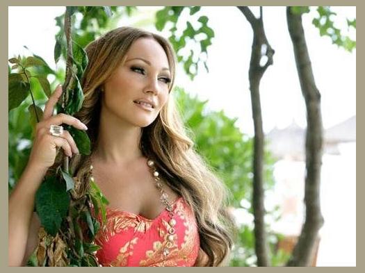 Charlotte Perrelli photo 1