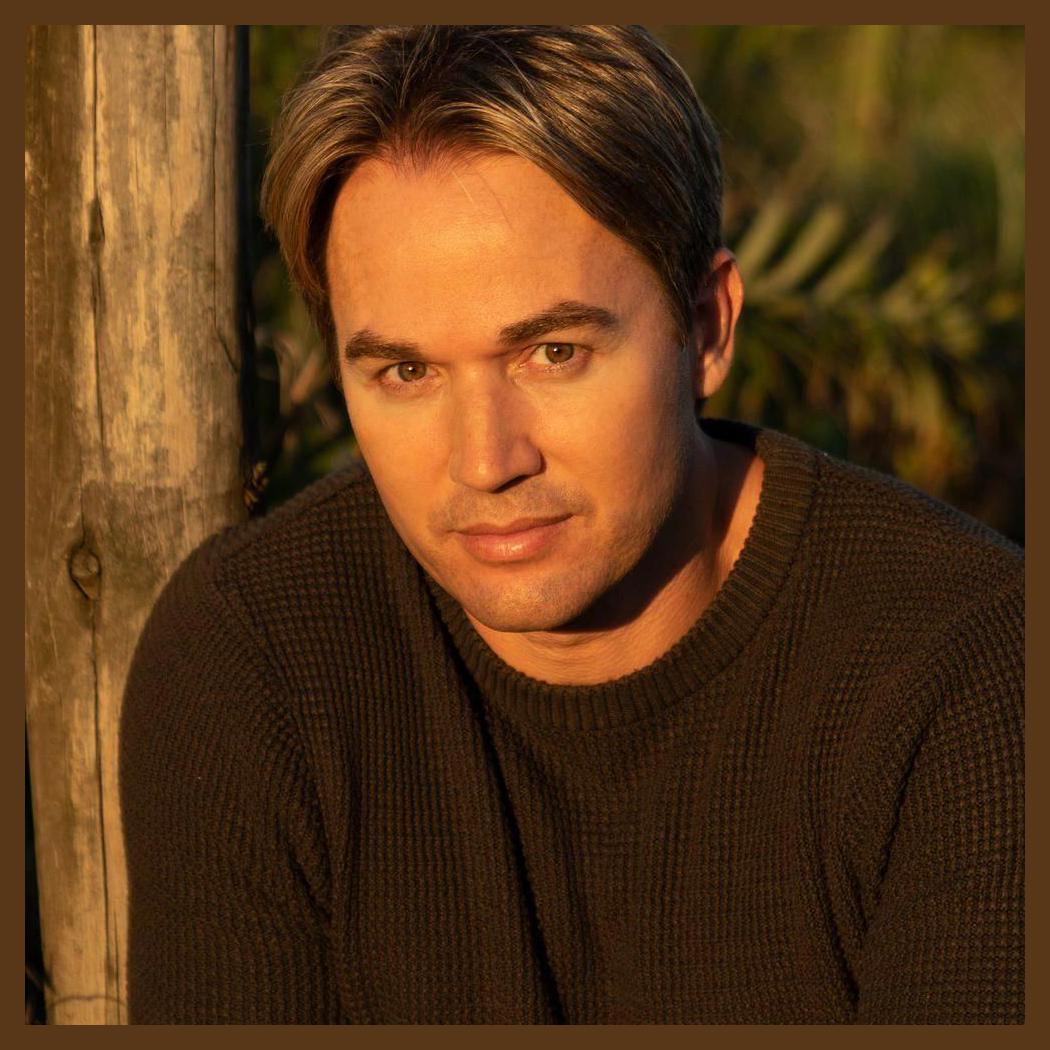 Chris Durán photo 1