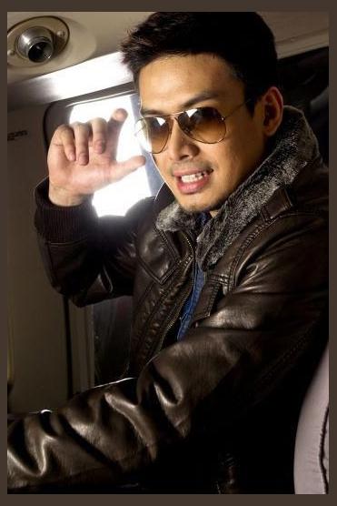 Christian Bautista photo 1
