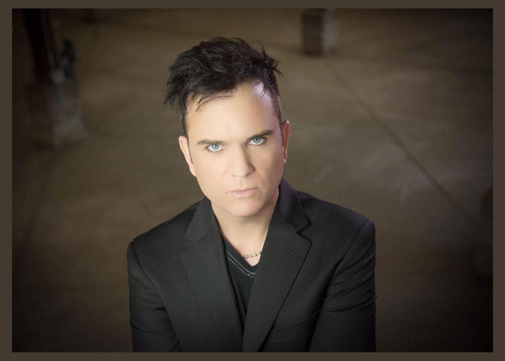 Christopher Anton photo 1