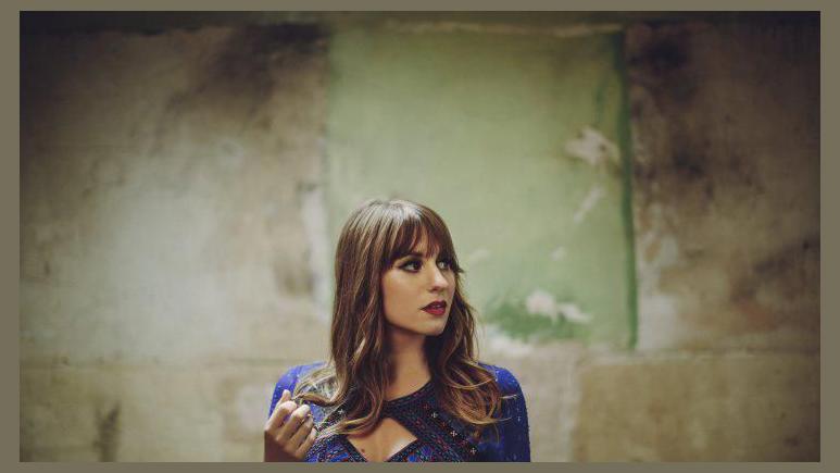 Caitlyn Smith photo 1