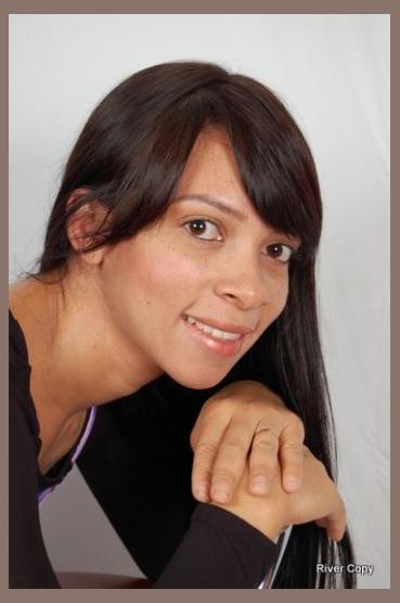 Cantora Patrícia Rodrigues photo 1
