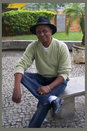 Daltom Santos photo 1