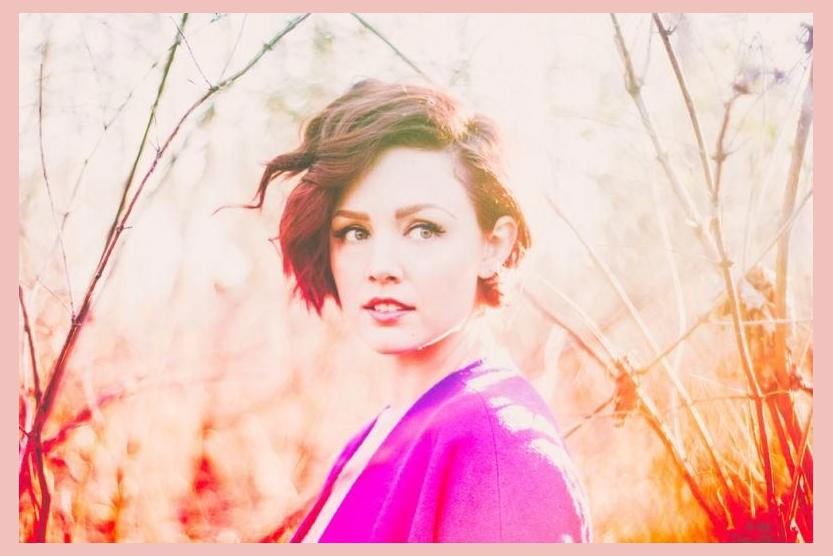 Dani Elliott photo 1
