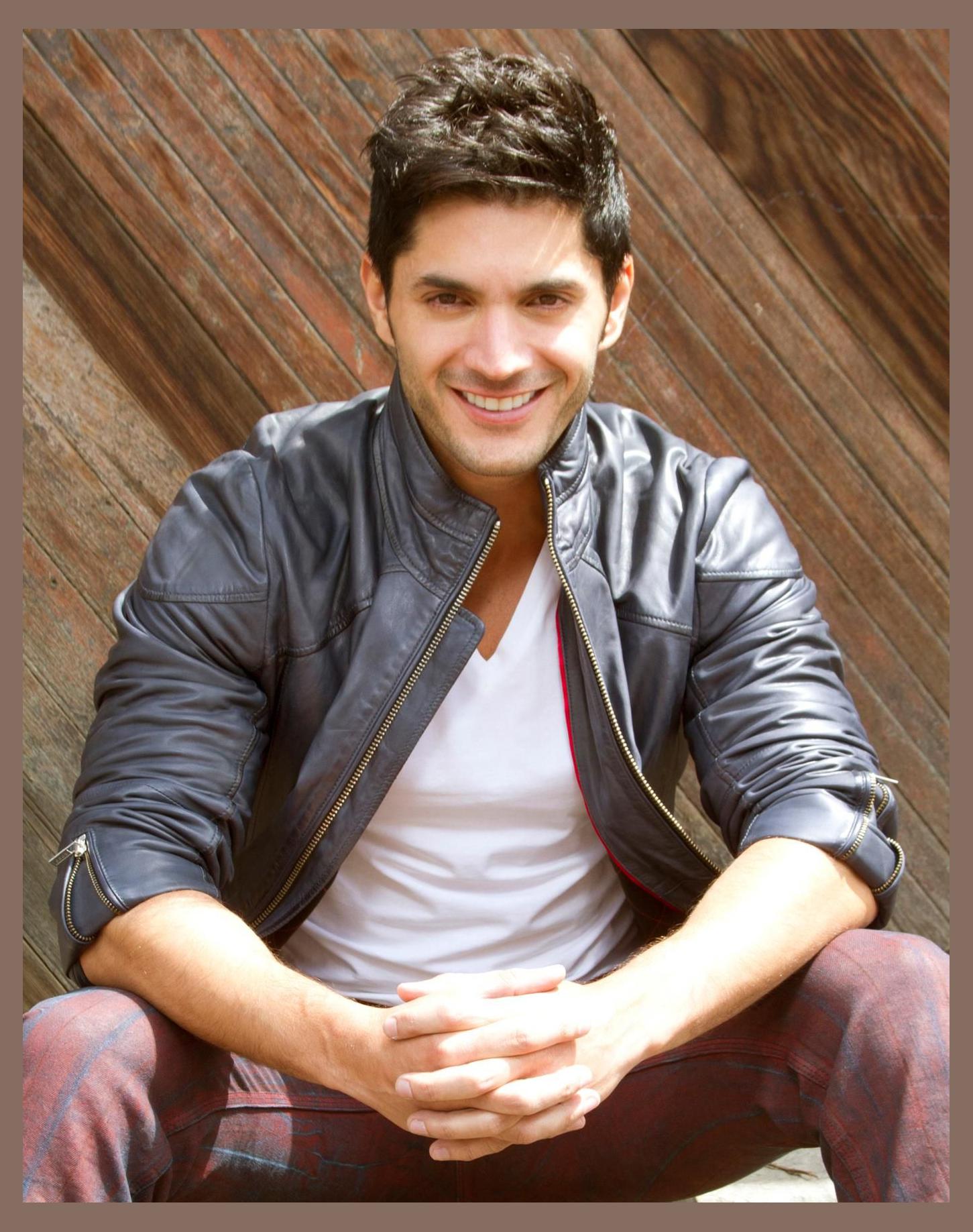 Daniel Elbittar photo 1