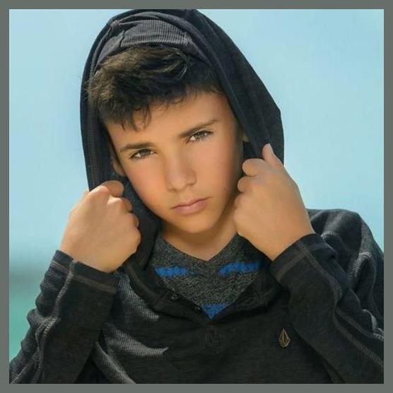 Daniel Skye photo 1