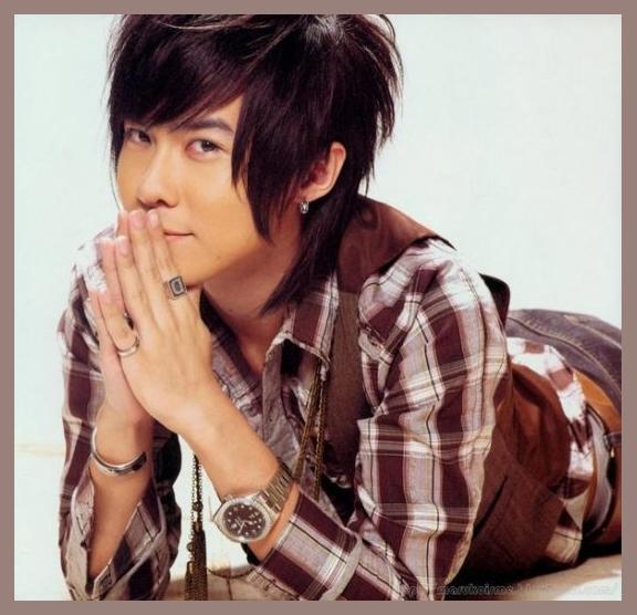 Danson Tang photo 1