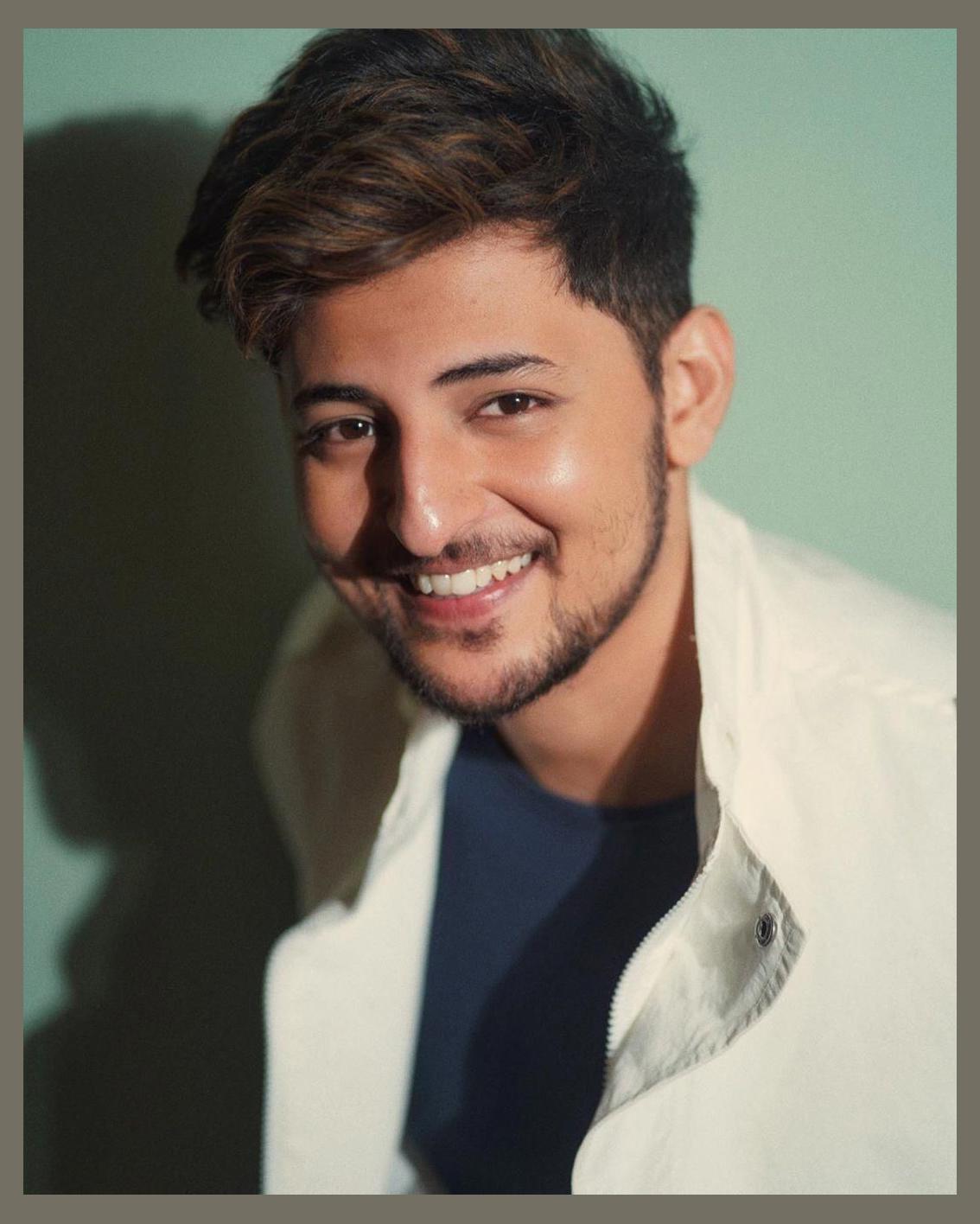 Darshan Raval photo 1