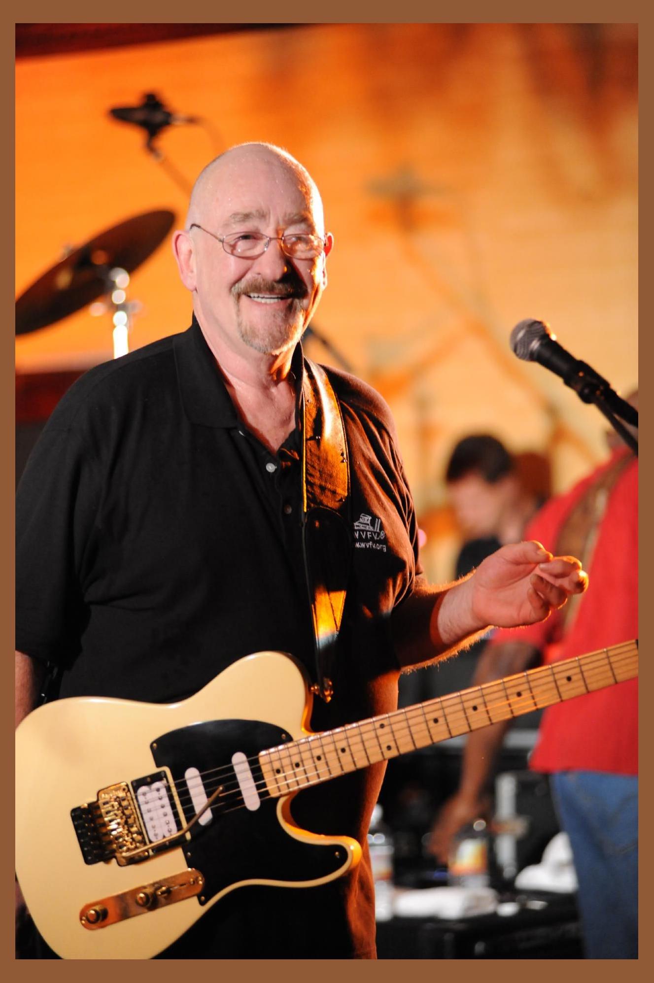 Dave Mason photo 1
