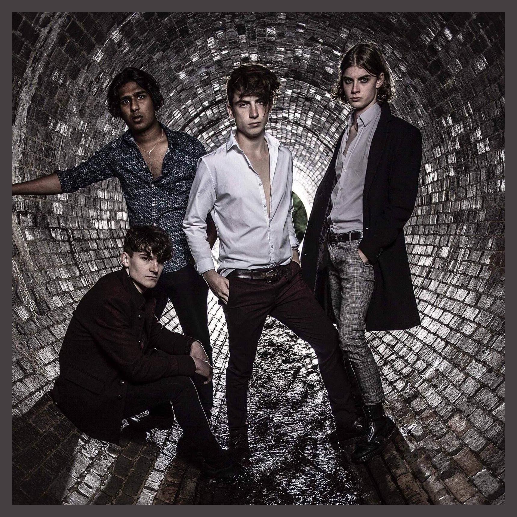 Dear Caroline photo 1