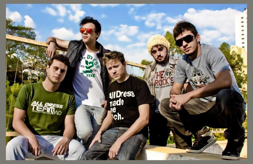 Decrux photo 1