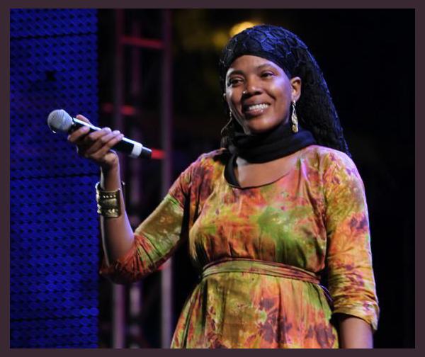 Dezarie photo 1