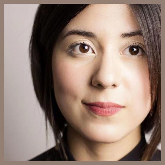 Daniela Andrade photo 1