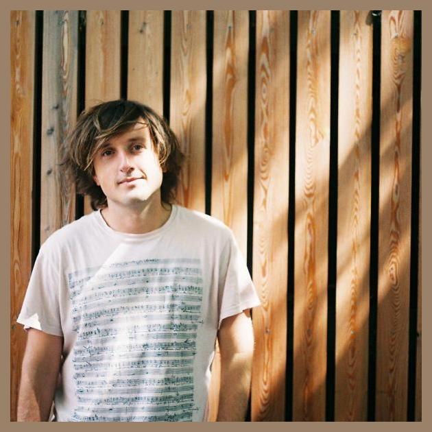 Daniel Pemberton photo 1