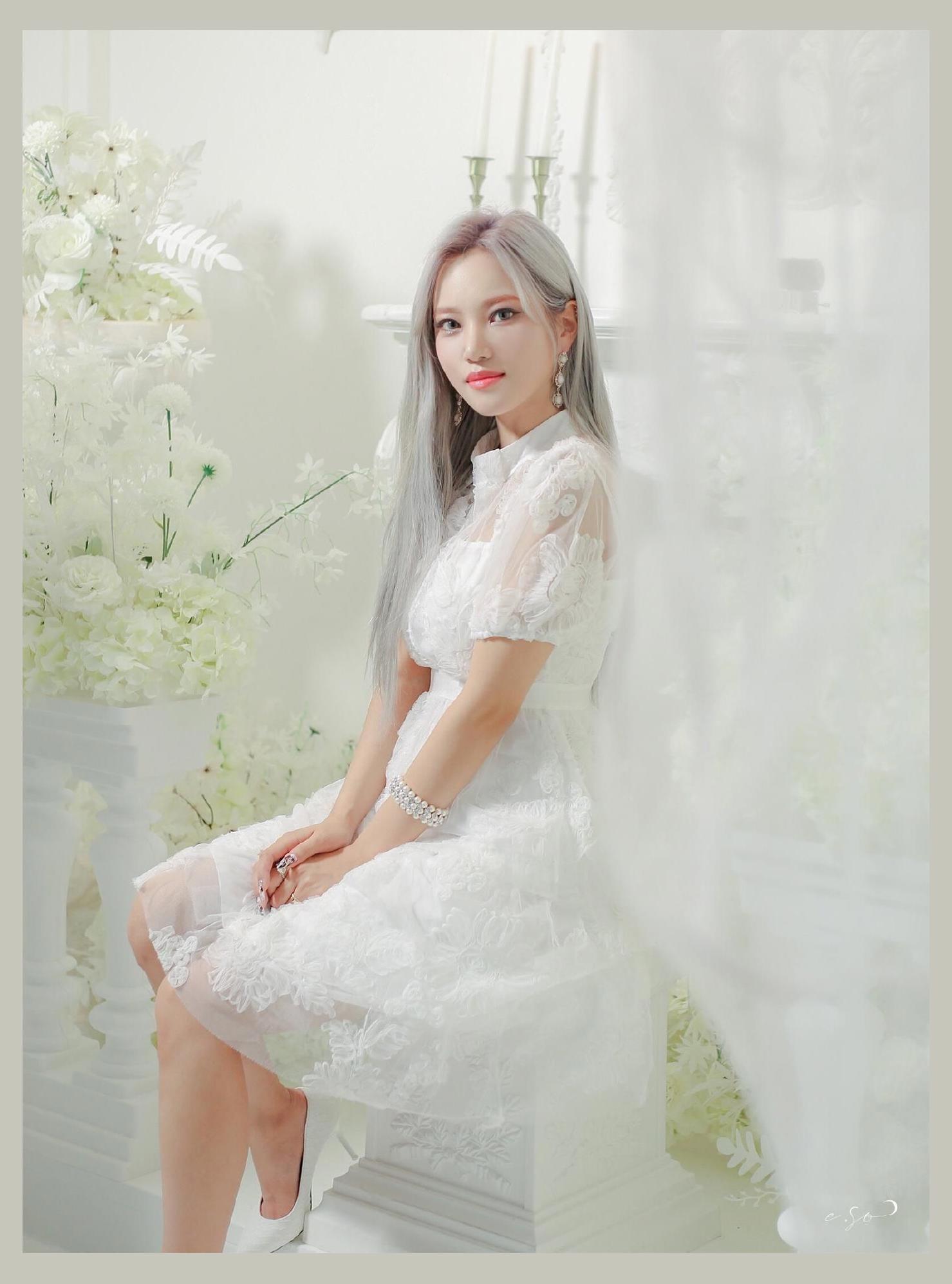 E.SO (이소) photo 1