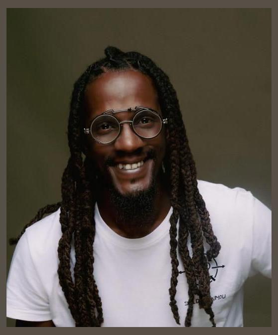 E.sy Kennenga photo 1