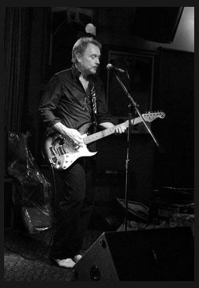 Ed Kuepper photo 1