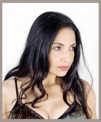 Eliana Printes photo 1