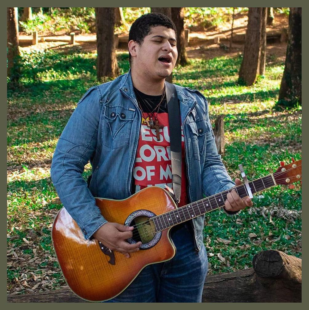Elias Cipriano photo 1