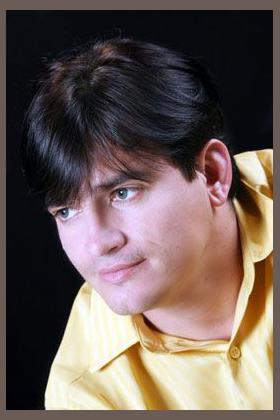 Eliel Cruz photo 1