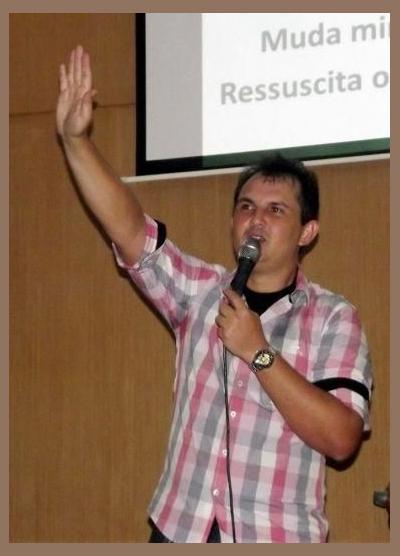 Emerson Augusto photo 1