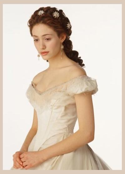 Emmy Rossum photo 1