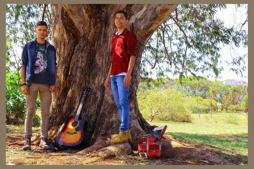 Enio Jr & Matheus photo 1