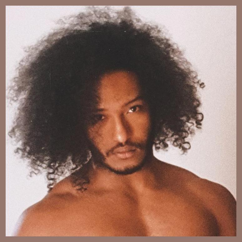 Enzo Aviano photo 1