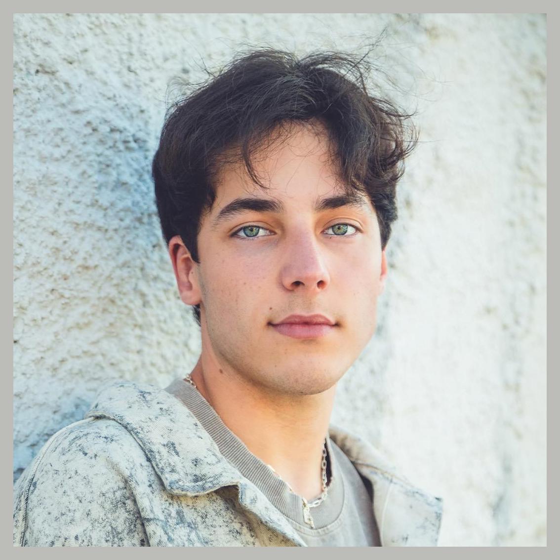 Enzo Ferro photo 1